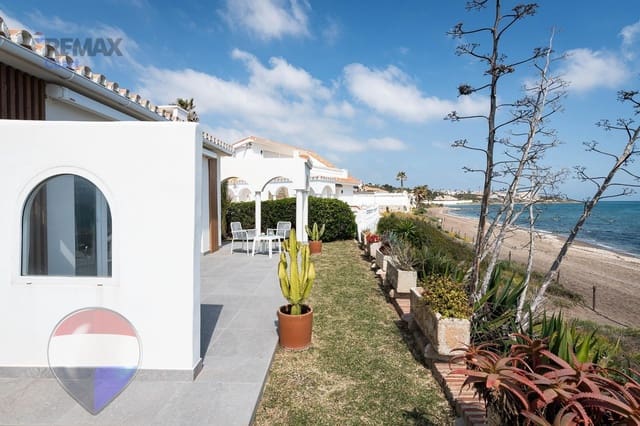 2 soverom Villa til salgs i El Faro de Calaburra - Chaparral, Mijas med garasje - € 1 100 000 (Ref: 9726772)