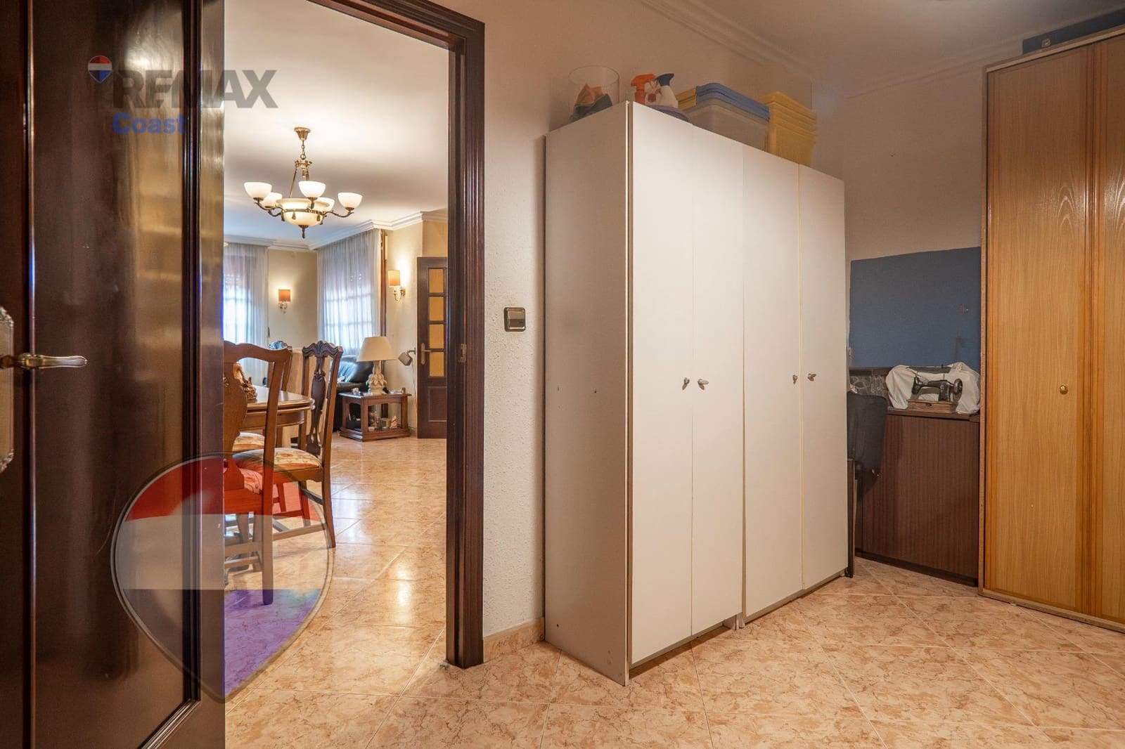 7 Zimmer Villa zu verkaufen in Malaga Stadt mit Pool - 699.000 € (Ref: 9726773)