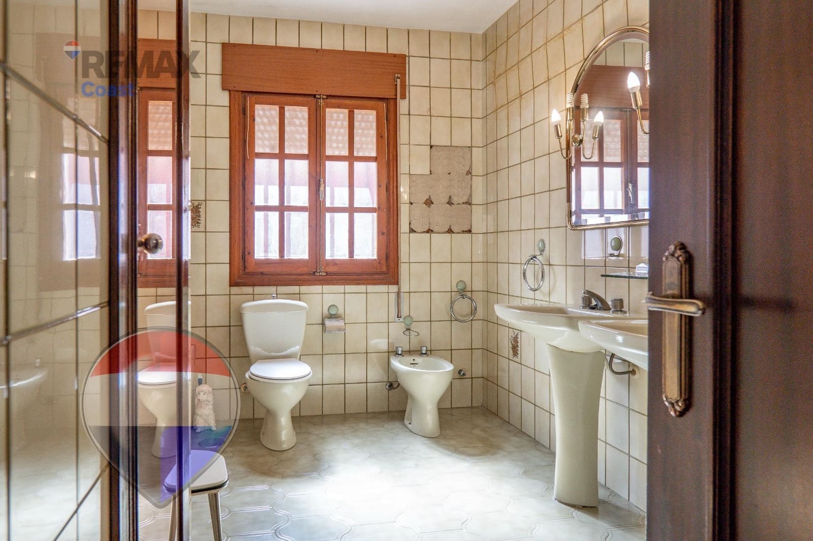 7 Zimmer Villa zu verkaufen in Malaga Stadt mit Pool - 699.000 € (Ref: 9726773)