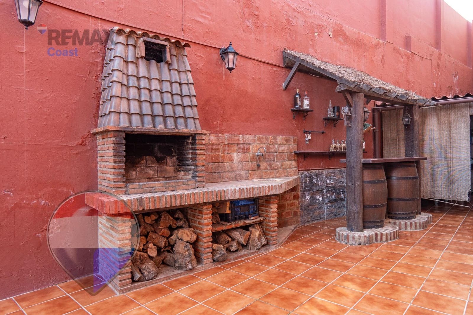 7 Zimmer Villa zu verkaufen in Malaga Stadt mit Pool - 699.000 € (Ref: 9726773)