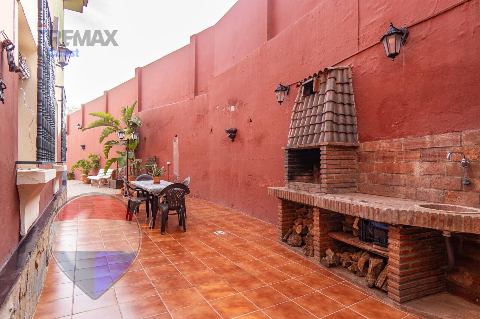 7 Zimmer Villa zu verkaufen in Malaga Stadt mit Pool - 699.000 € (Ref: 9726773)