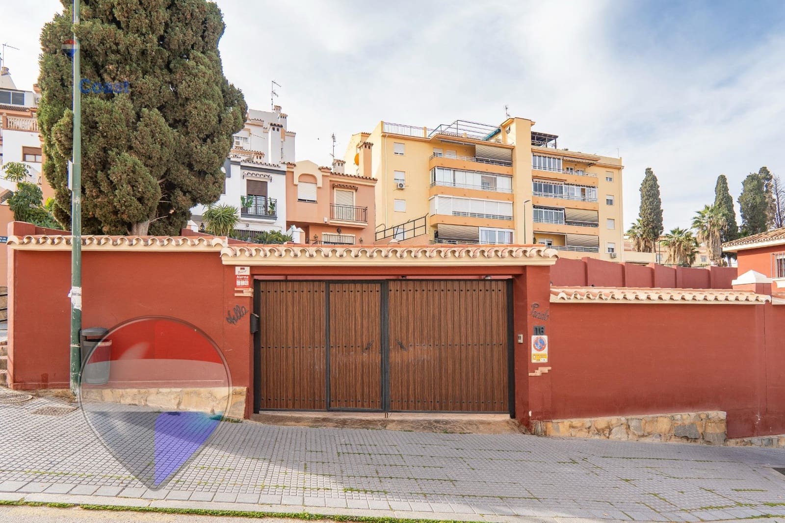 7 Zimmer Villa zu verkaufen in Malaga Stadt mit Pool - 699.000 € (Ref: 9726773)