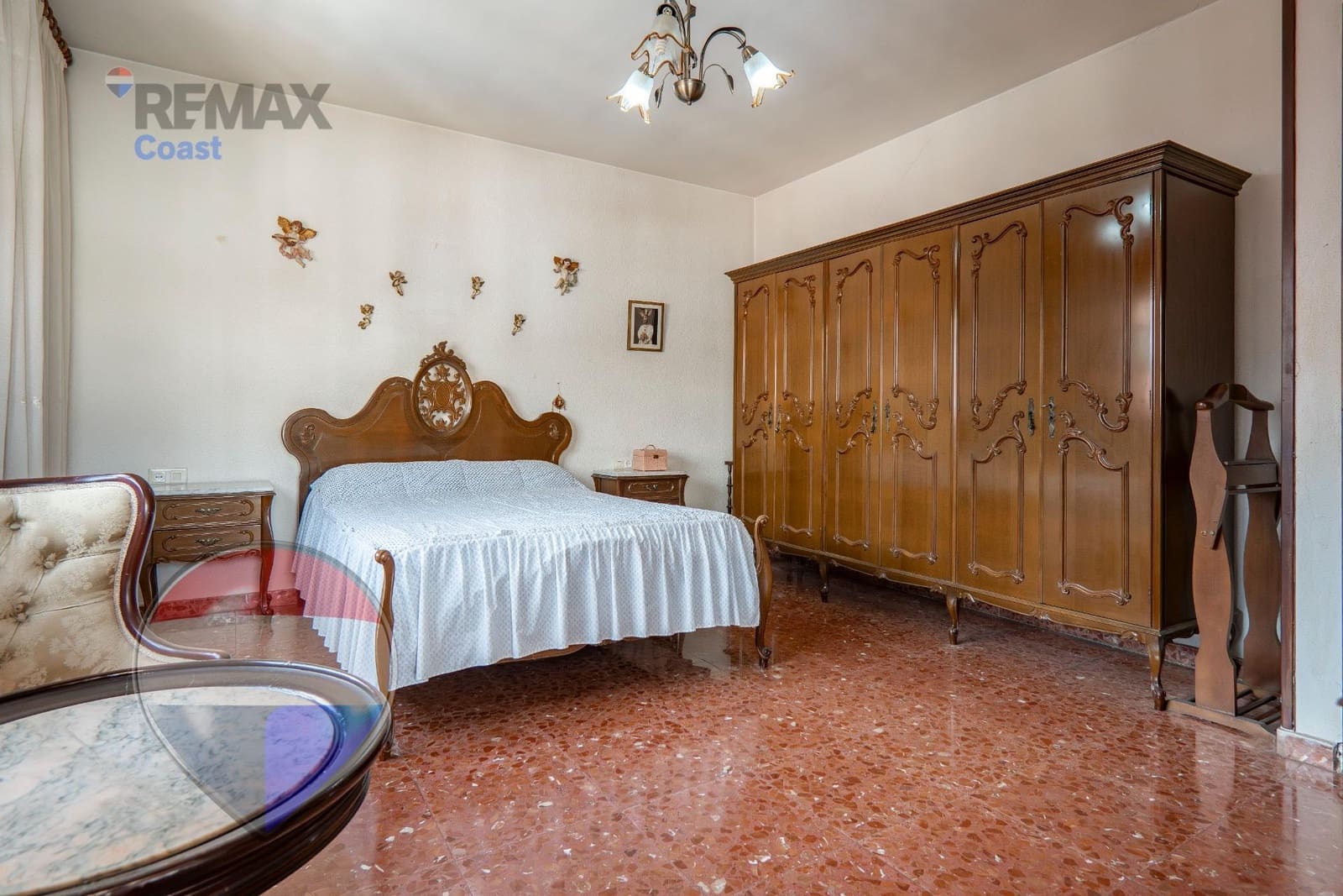 7 bedroom Villa for sale in Malaga city with pool - € 699,000 (Ref: 9726773)