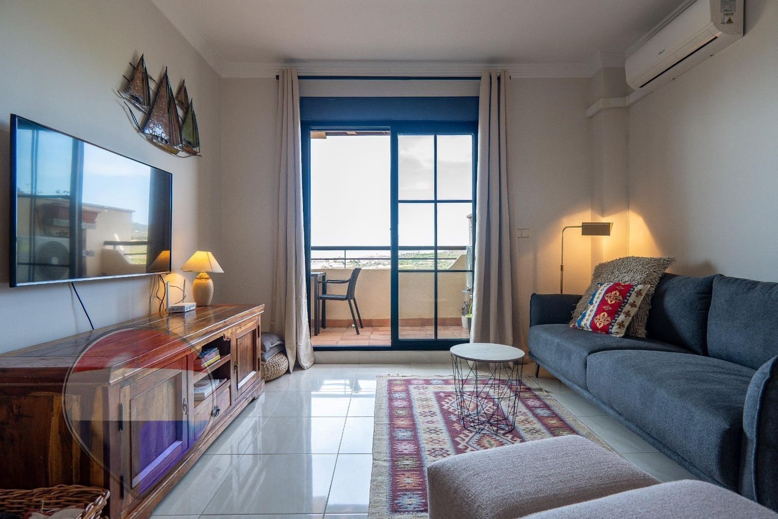 2 bedroom Penthouse for rent in Almayate with pool - € 950 (Ref: 9735696)