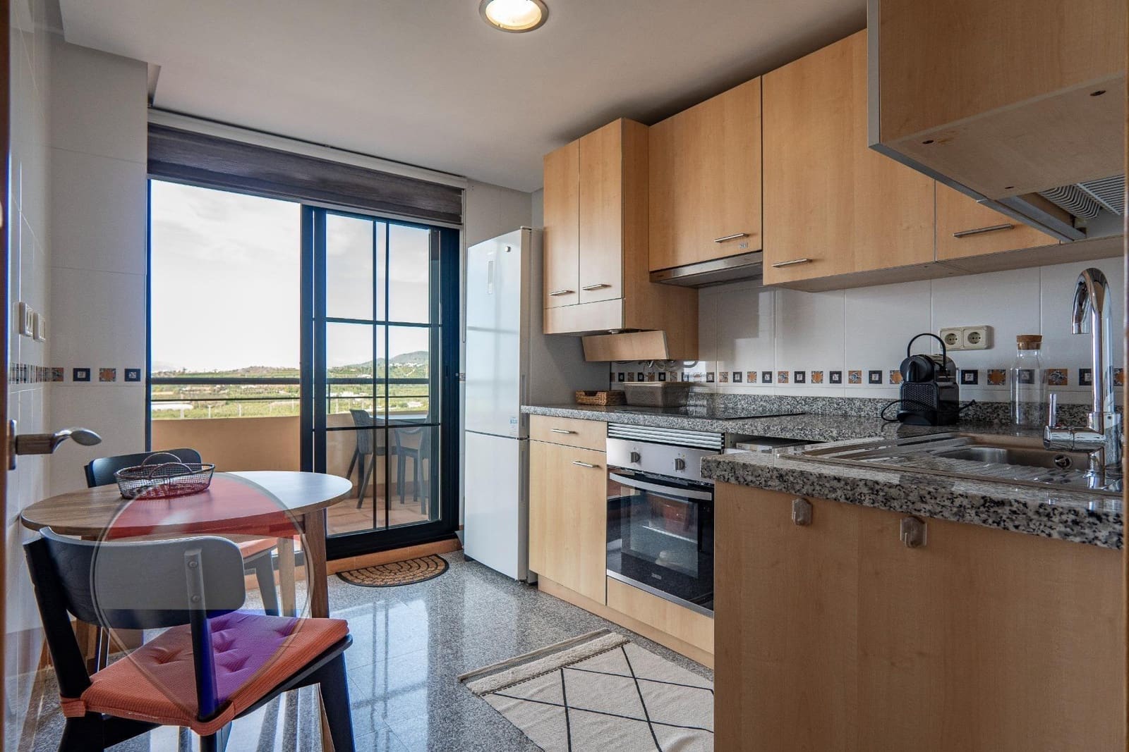 2 bedroom Penthouse for rent in Almayate with pool - € 950 (Ref: 9735696)