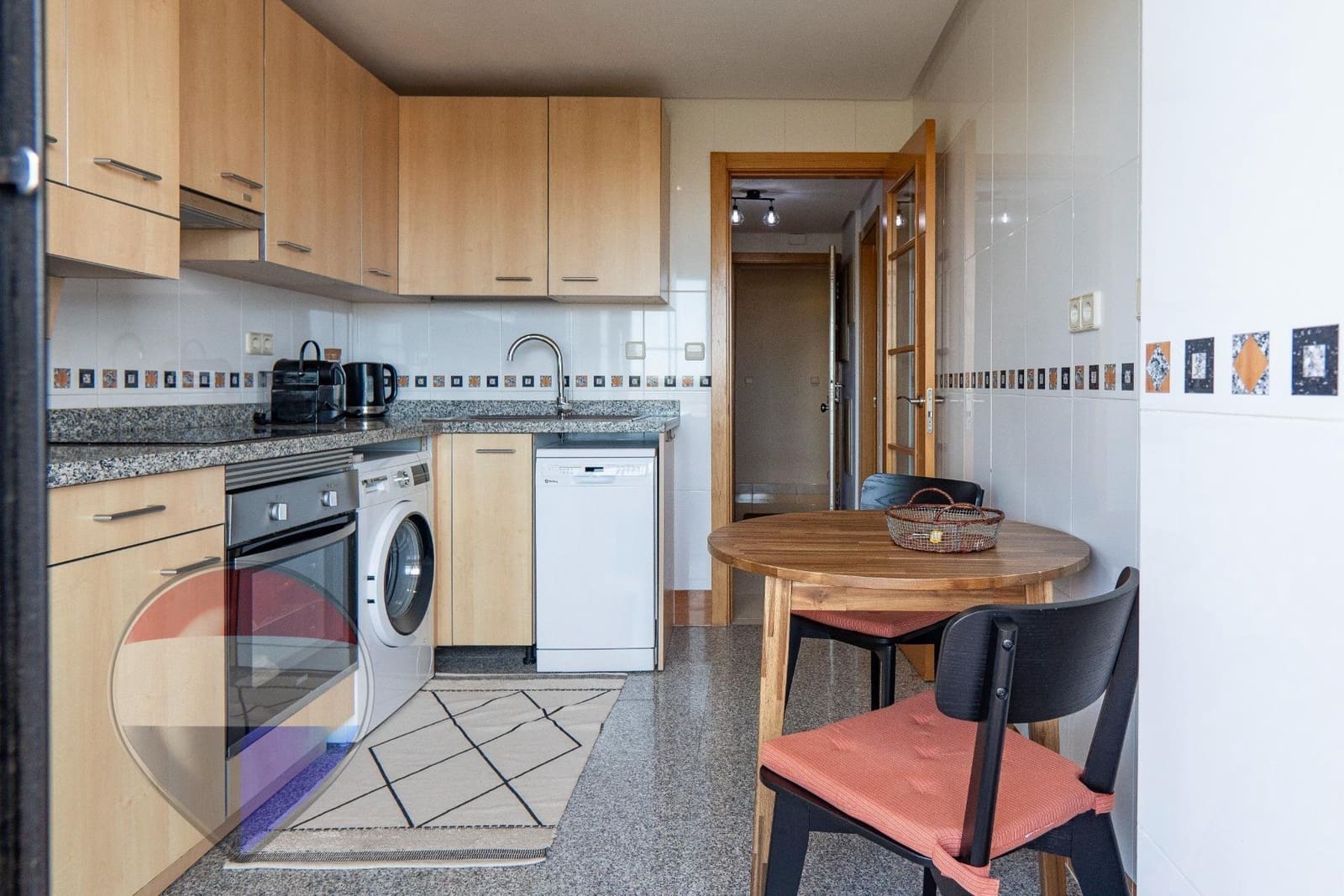 2 bedroom Penthouse for rent in Almayate with pool - € 950 (Ref: 9735696)