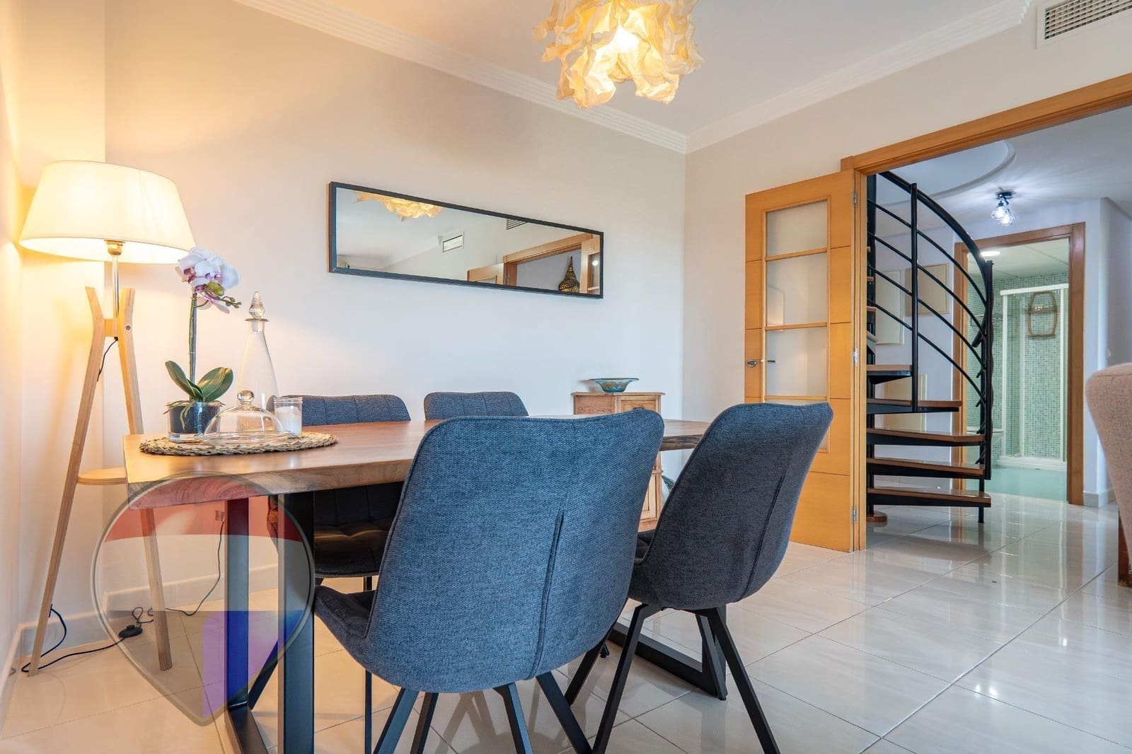 2 bedroom Penthouse for rent in Almayate with pool - € 950 (Ref: 9735696)