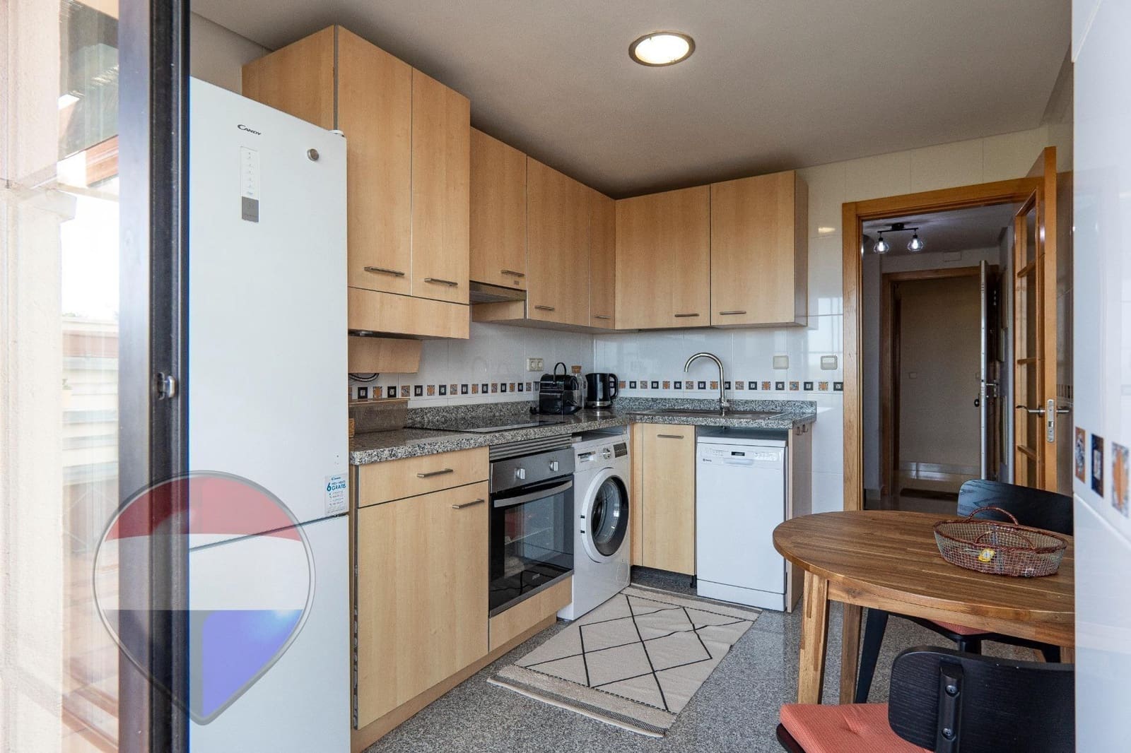 2 bedroom Penthouse for rent in Almayate with pool - € 950 (Ref: 9735696)