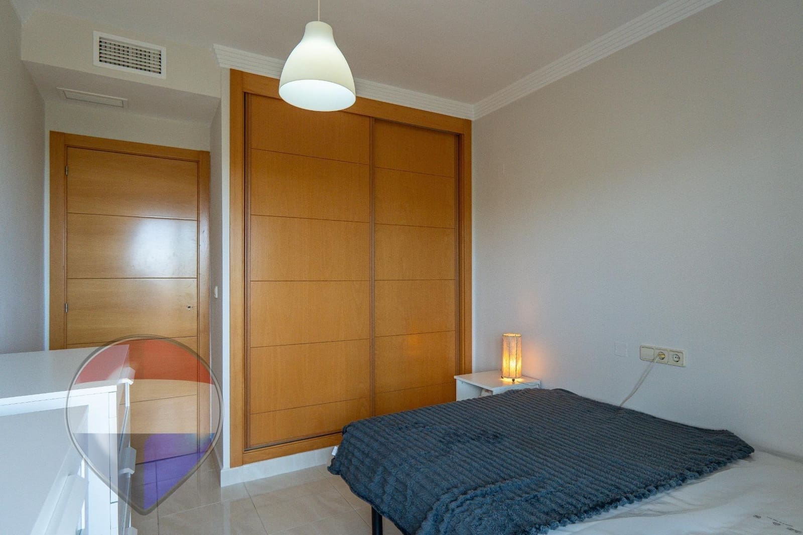 2 bedroom Penthouse for rent in Almayate with pool - € 950 (Ref: 9735696)