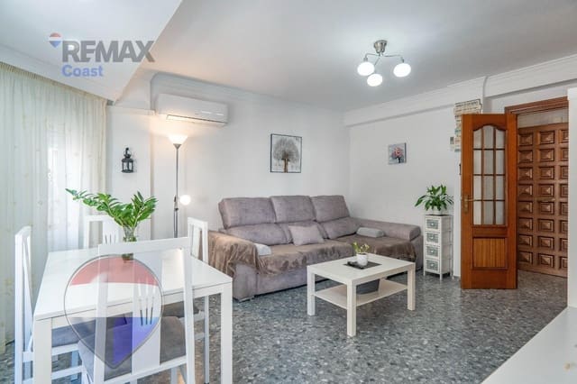 3 makuuhuone Asunto myytävänä paikassa Torre del Mar, Vélez-Málaga - 225 000 € (Ref: 9735697)