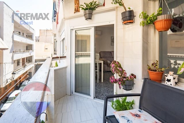 3 makuuhuone Asunto myytävänä paikassa Torre del Mar, Vélez-Málaga - 225 000 € (Ref: 9735697)