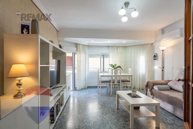 3 makuuhuone Asunto myytävänä paikassa Torre del Mar, Vélez-Málaga - 225 000 € (Ref: 9735697)