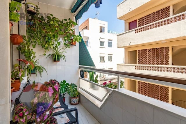 3 makuuhuone Asunto myytävänä paikassa Torre del Mar, Vélez-Málaga - 225 000 € (Ref: 9735697)