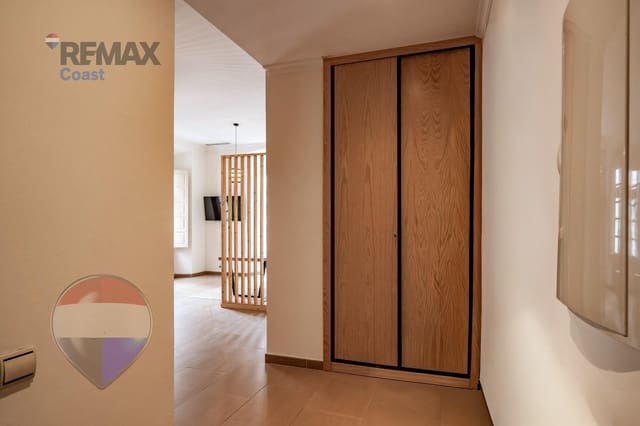 Bureau de 1 chambre à louer à Malaga ville - 1 250 € (Ref: 9748154)