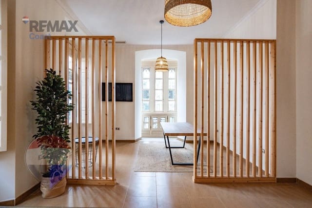 Bureau de 1 chambre à louer à Malaga ville - 1 250 € (Ref: 9748154)