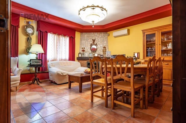 7 sypialnia Willa na sprzedaż w El Limonar, Miasto Málaga - 899 000 € (Ref: 9755860)