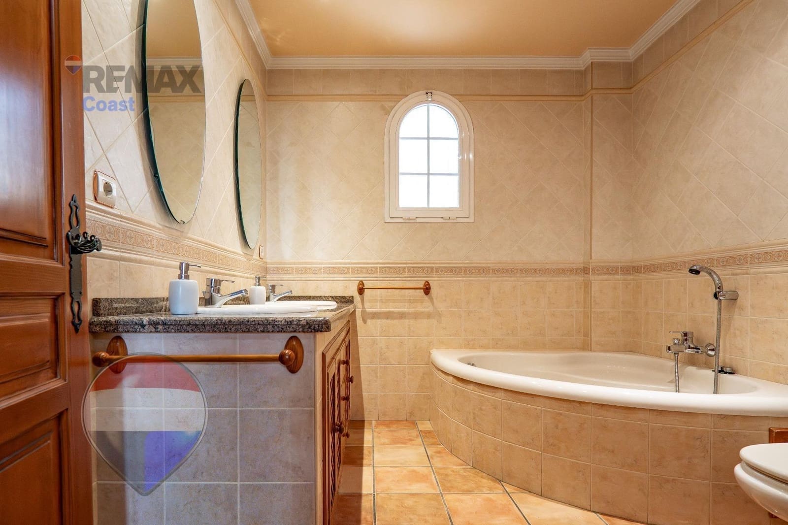 7 sypialnia Willa na sprzedaż w Miasto Malaga - 899 000 € (Ref: 9755860)