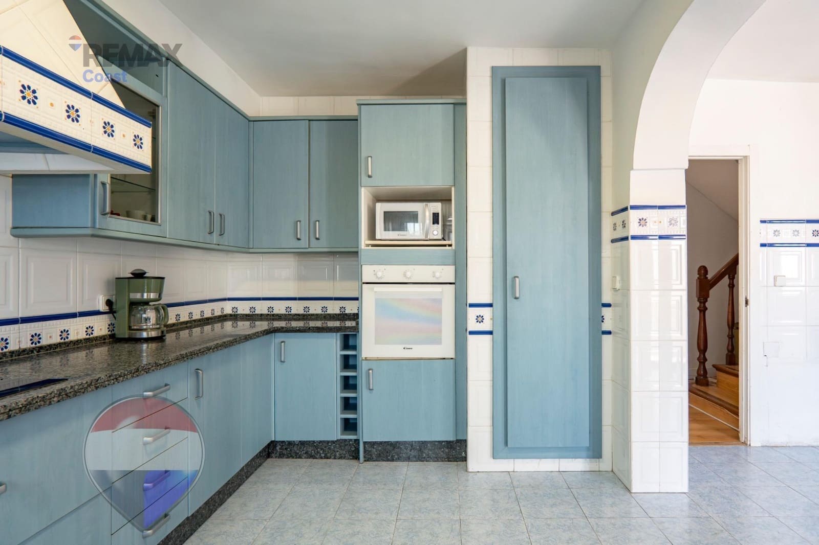 6 bedroom Villa for sale in Rincon de la Victoria with pool - € 1,049,000 (Ref: 9755861)