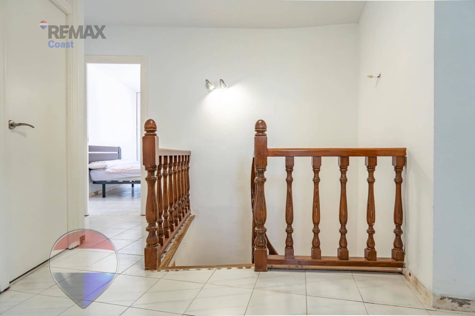 6 bedroom Villa for sale in Rincon de la Victoria with pool - € 1,049,000 (Ref: 9755861)