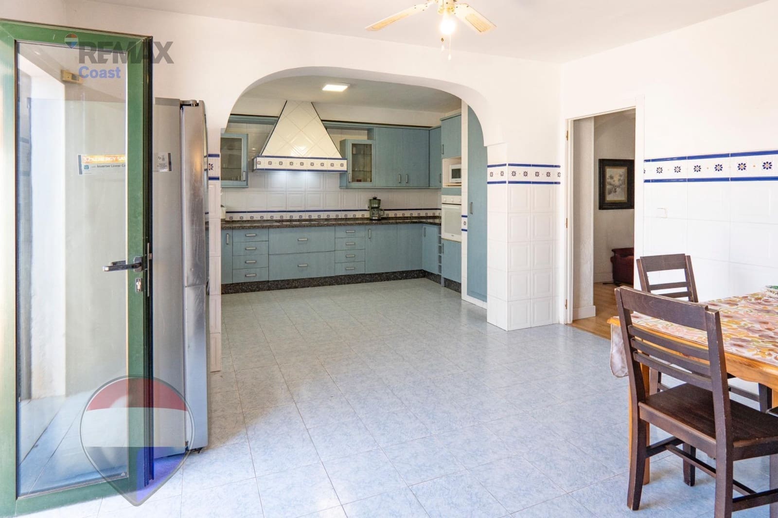 6 bedroom Villa for sale in Rincon de la Victoria with pool - € 1,049,000 (Ref: 9755861)