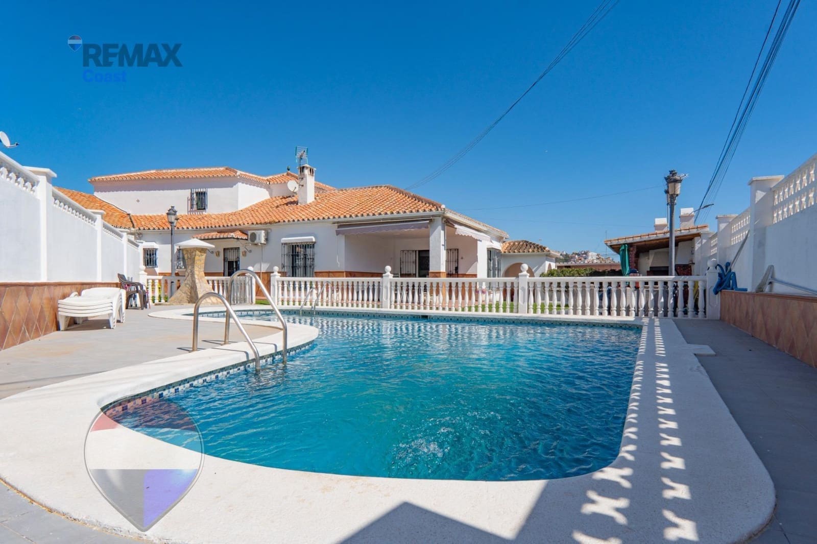 6 bedroom Villa for sale in Rincon de la Victoria with pool - € 1,049,000 (Ref: 9755861)
