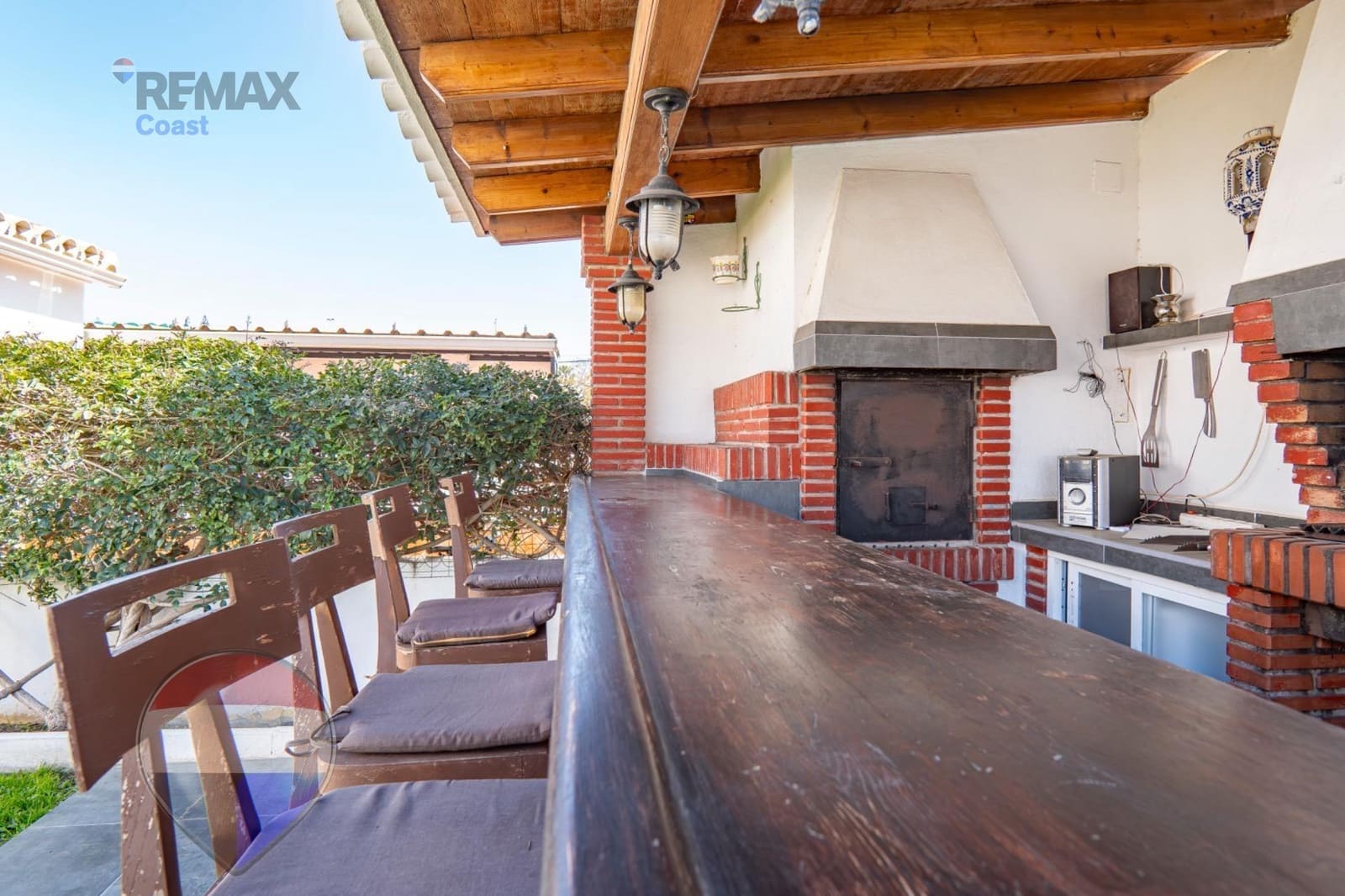 6 bedroom Villa for sale in Rincon de la Victoria with pool - € 1,049,000 (Ref: 9755861)