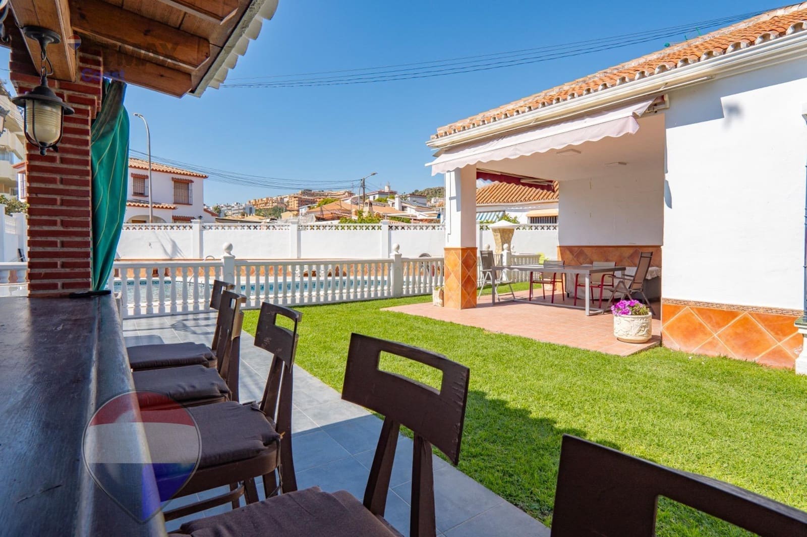 6 bedroom Villa for sale in Rincon de la Victoria with pool - € 1,049,000 (Ref: 9755861)