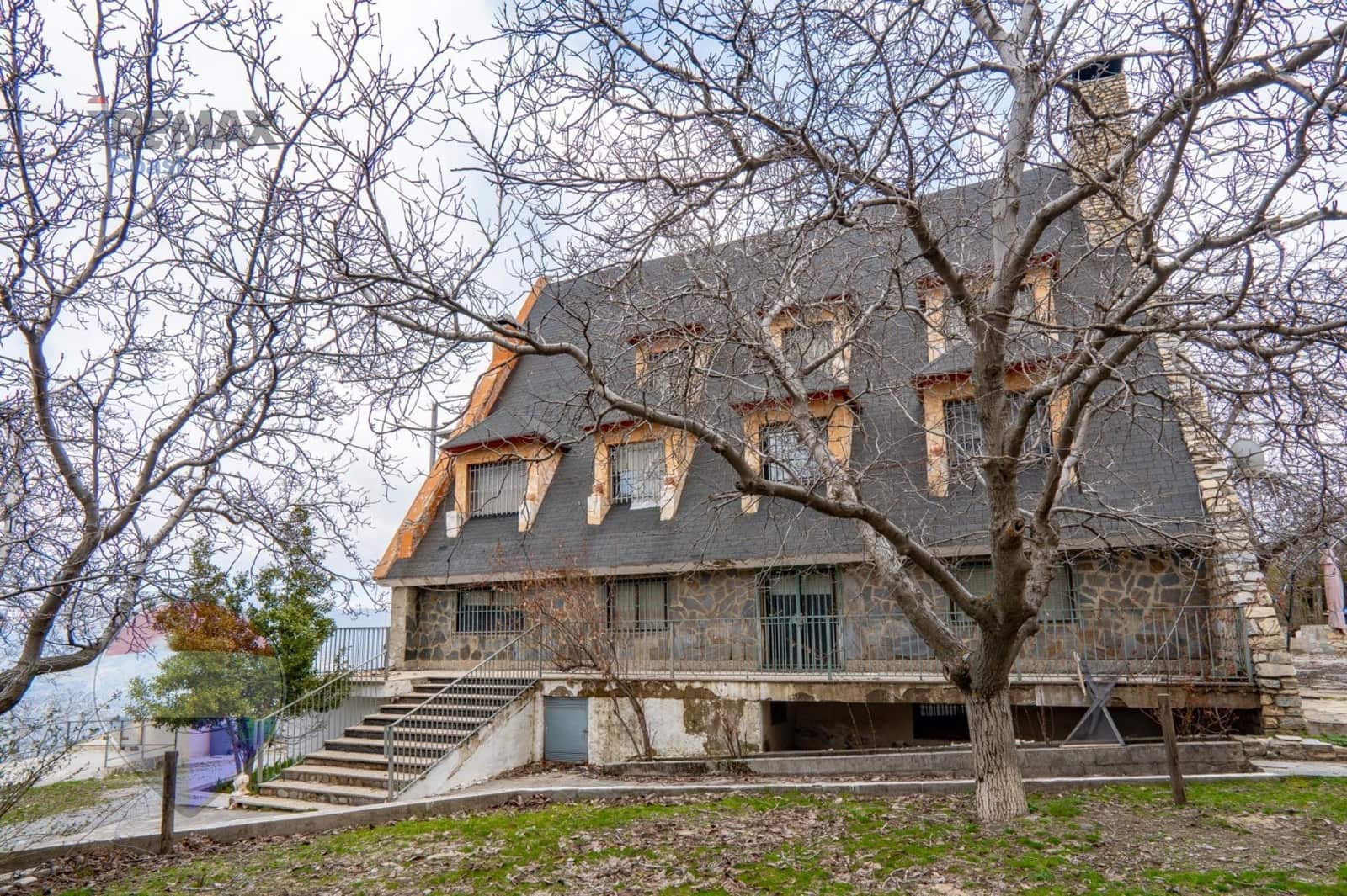 20 bedroom Hotel for sale in Guejar Sierra with garage - € 1,650,000 (Ref: 9755862)