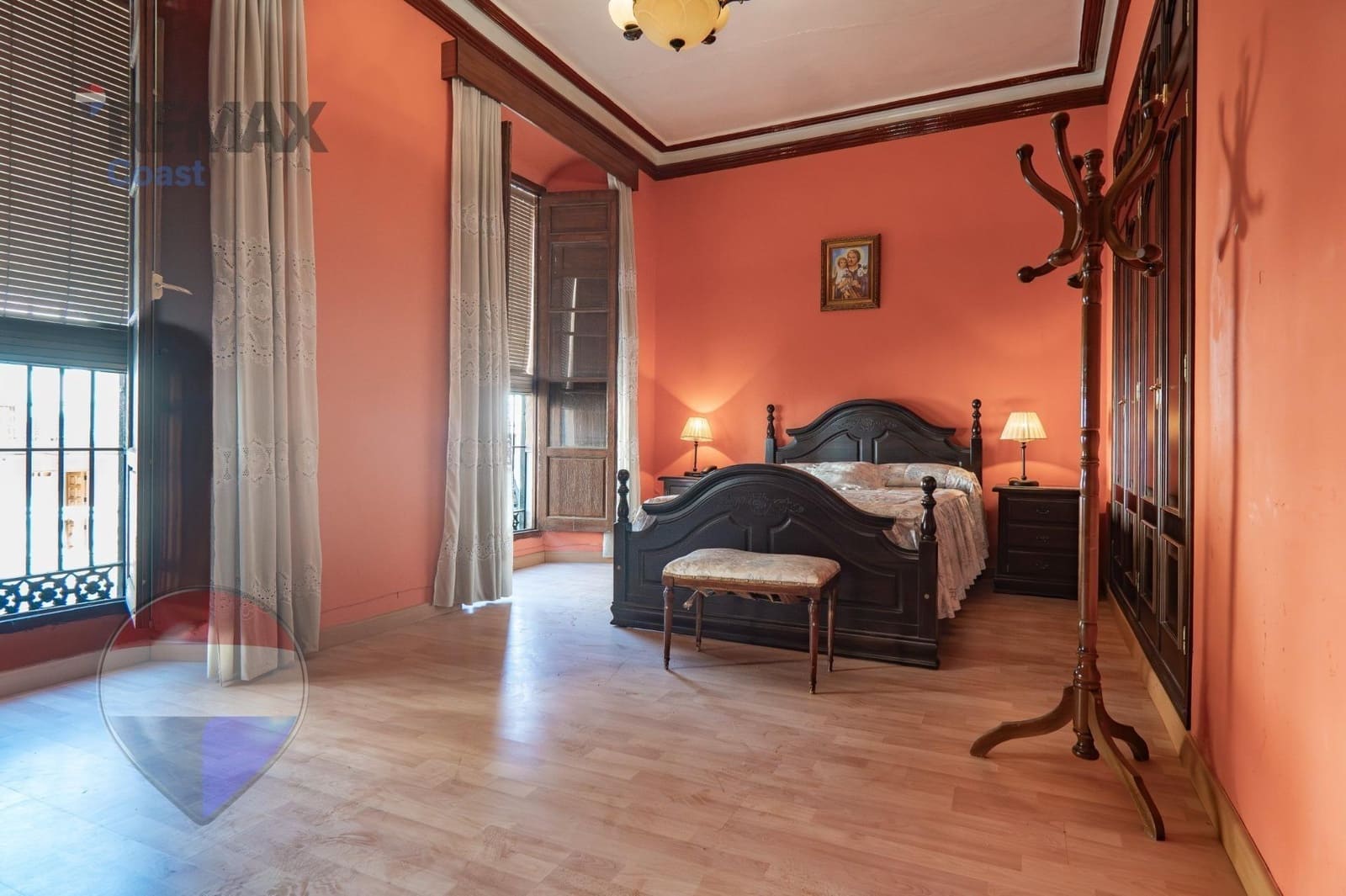 5 slaapkamer Huis te koop in Cuevas Bajas met garage - € 279.000 (Ref: 9759122)