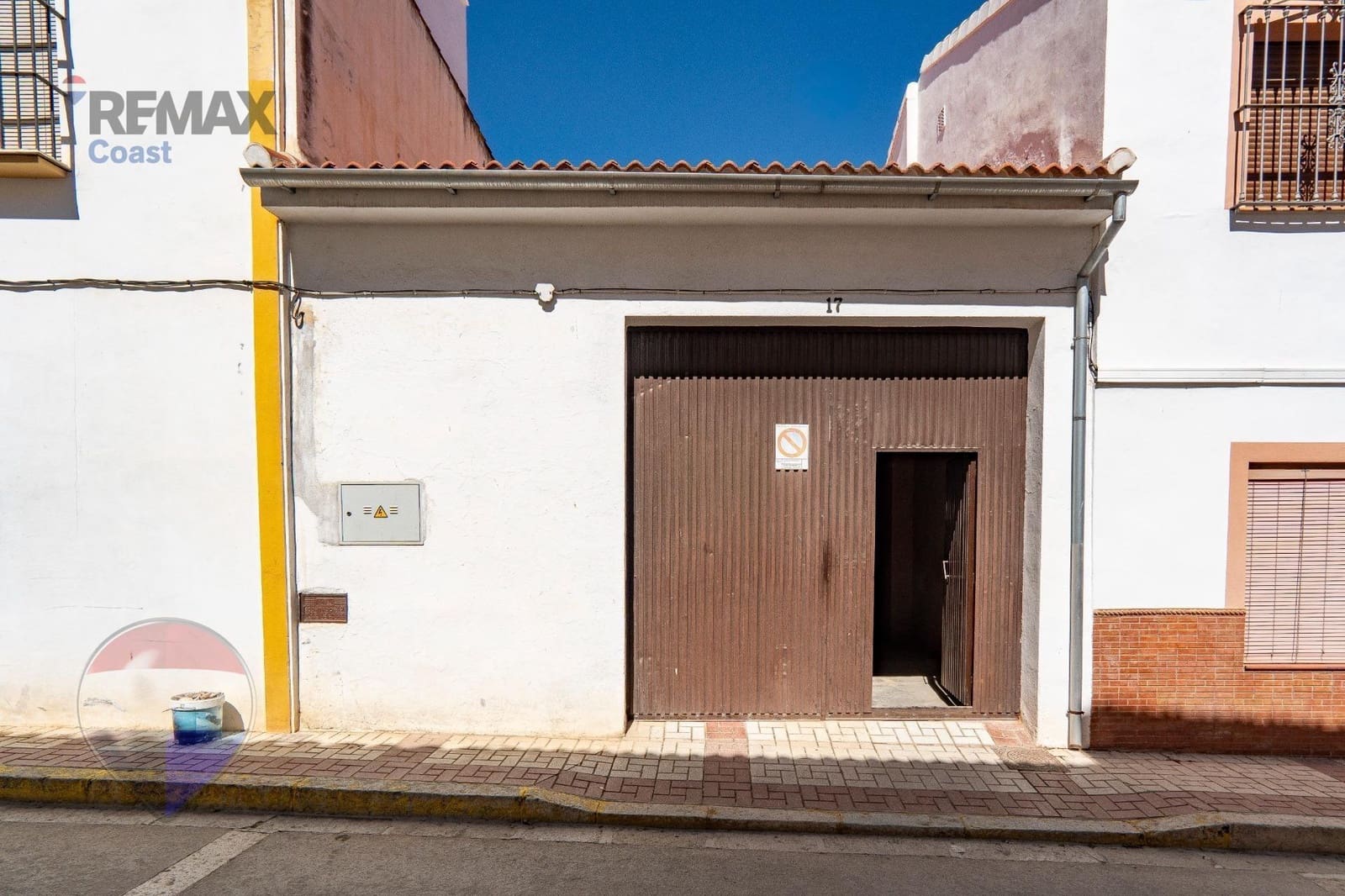 5 slaapkamer Huis te koop in Cuevas Bajas met garage - € 279.000 (Ref: 9759122)