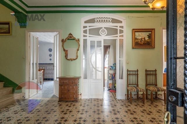 5 slaapkamer Huis te koop in Cuevas Bajas met garage - € 279.000 (Ref: 9759122)