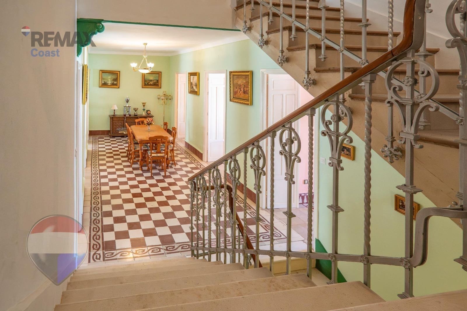 5 slaapkamer Huis te koop in Cuevas Bajas met garage - € 279.000 (Ref: 9759122)