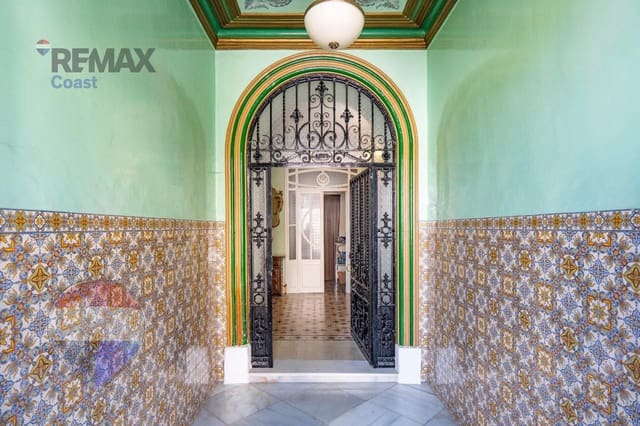 5 slaapkamer Huis te koop in Cuevas Bajas met garage - € 279.000 (Ref: 9759122)