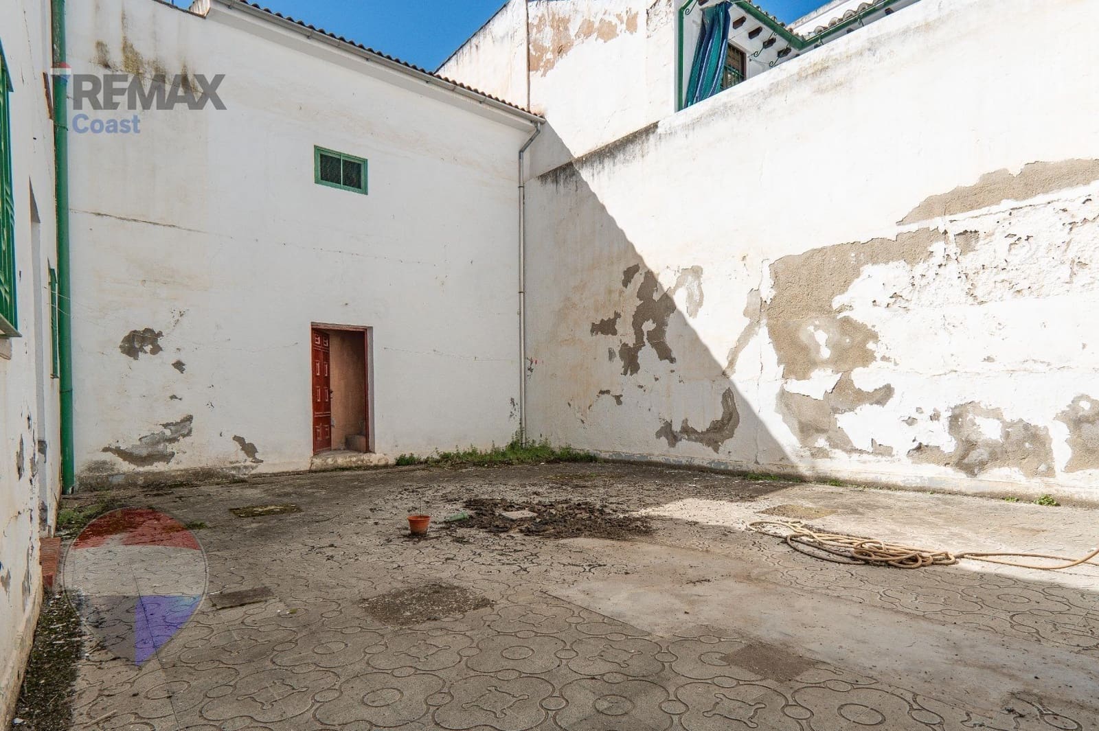 5 slaapkamer Huis te koop in Cuevas Bajas met garage - € 279.000 (Ref: 9759122)