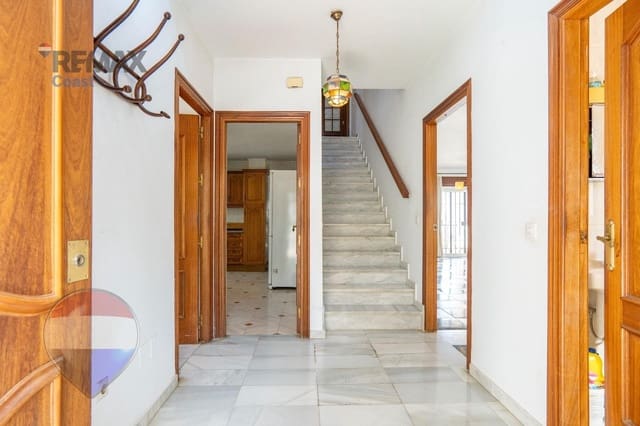 5 soverom Villa til salgs i Alhaurín de la Torre med svømmebasseng - € 990 000 (Ref: 9763677)