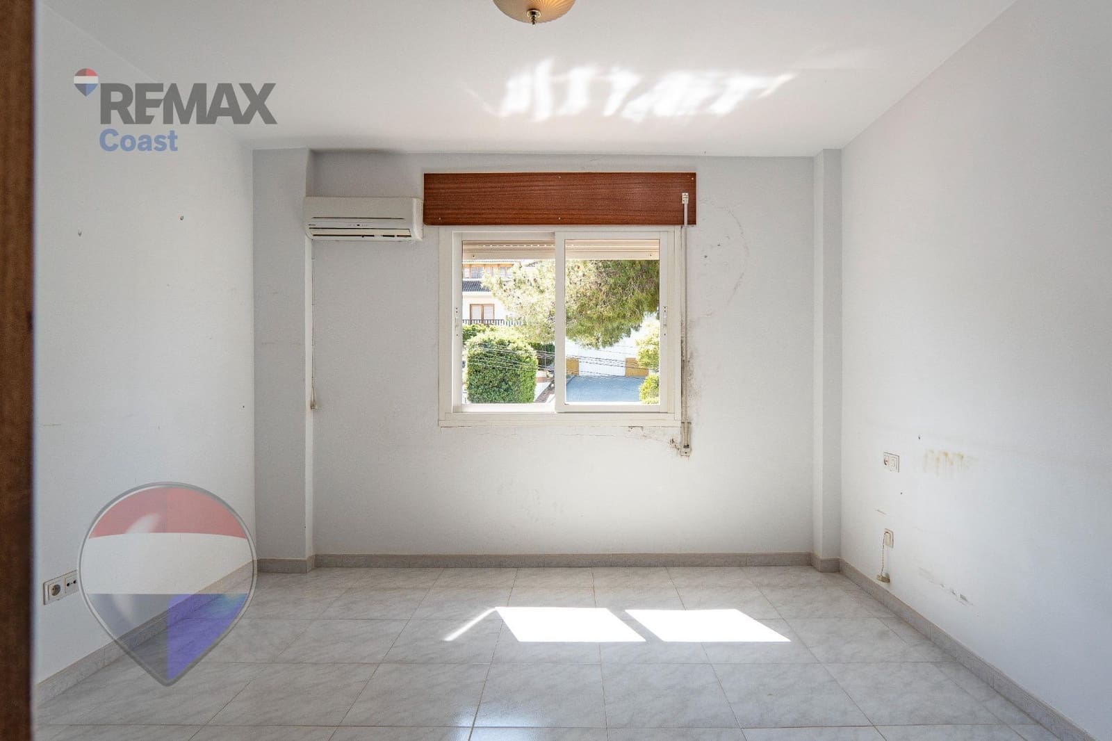 5 slaapkamer Villa te koop in Alhaurin de la Torre met zwembad - € 990.000 (Ref: 9763677)