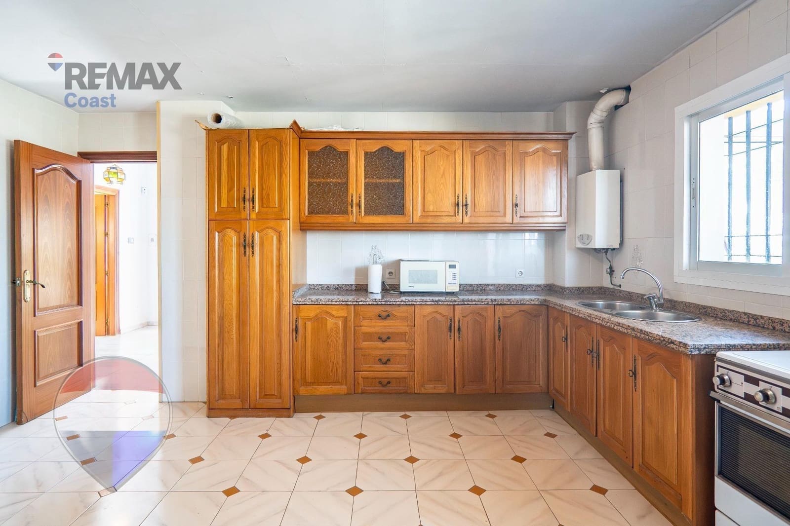 5 slaapkamer Villa te koop in Alhaurin de la Torre met zwembad - € 990.000 (Ref: 9763677)