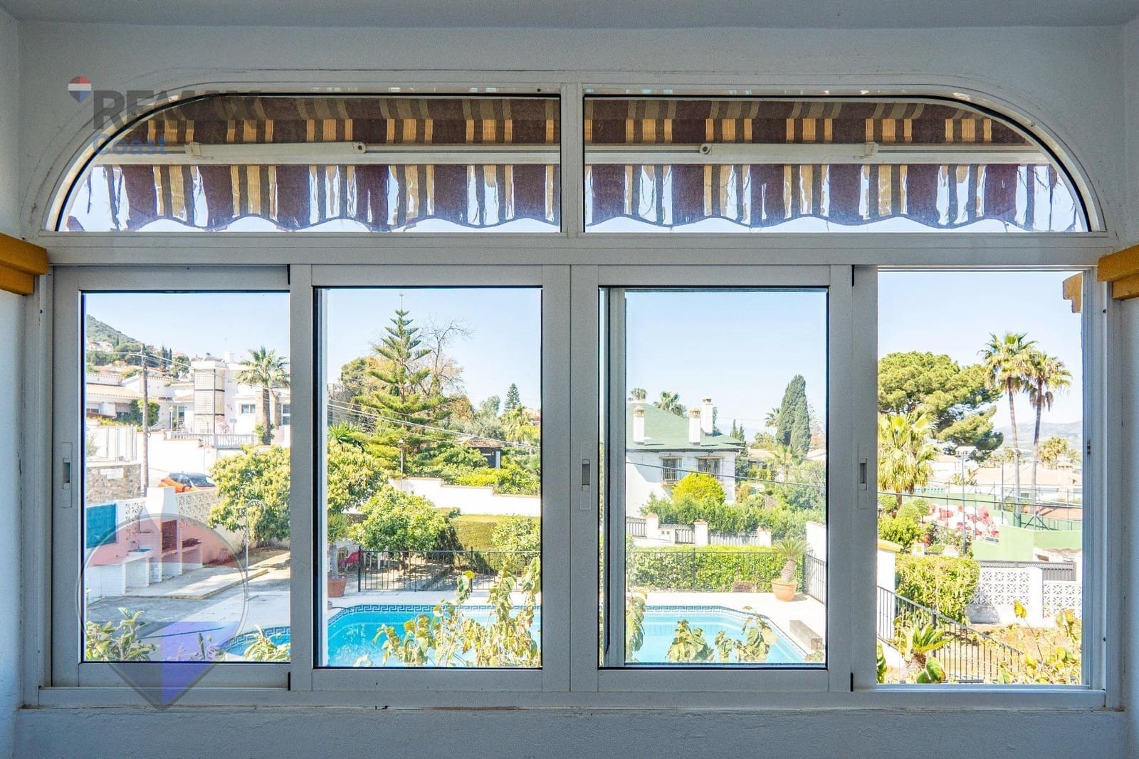 5 slaapkamer Villa te koop in Alhaurin de la Torre met zwembad - € 990.000 (Ref: 9763677)