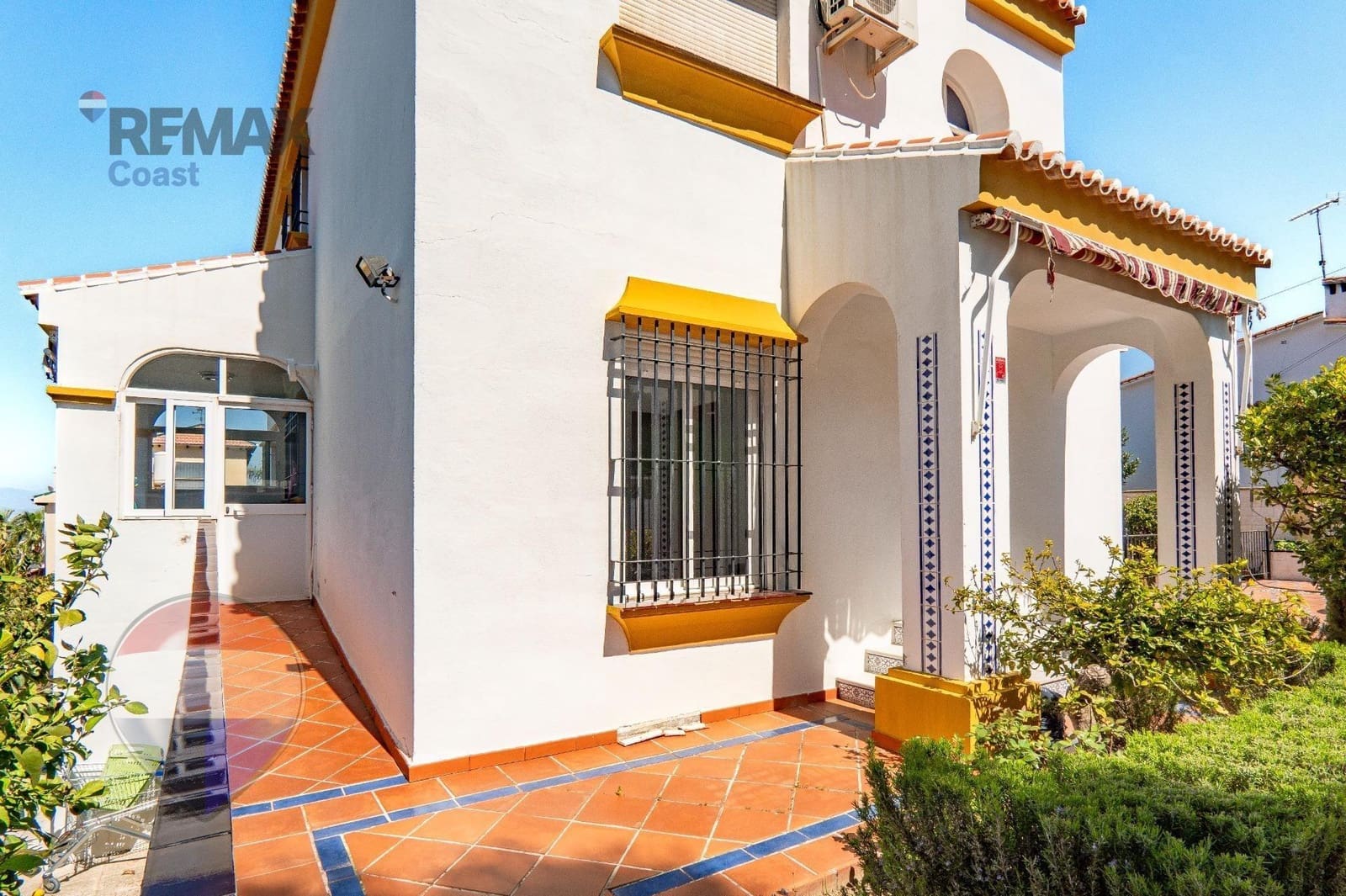 5 slaapkamer Villa te koop in Alhaurin de la Torre met zwembad - € 990.000 (Ref: 9763677)