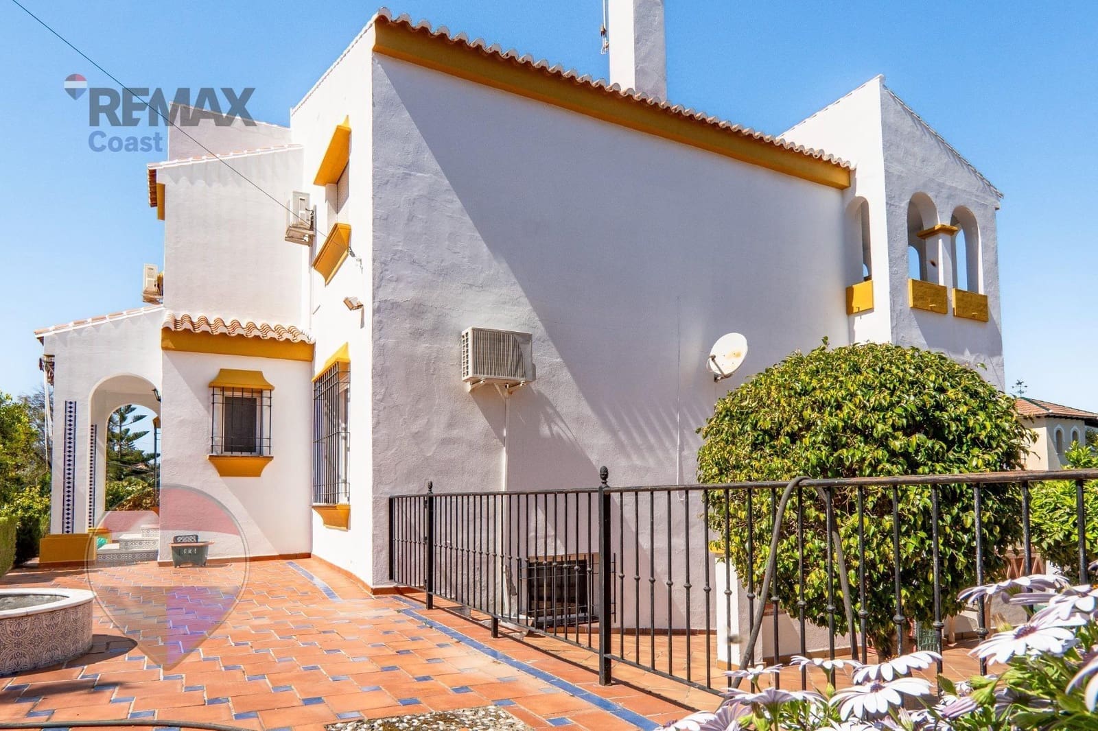 5 slaapkamer Villa te koop in Alhaurin de la Torre met zwembad - € 990.000 (Ref: 9763677)