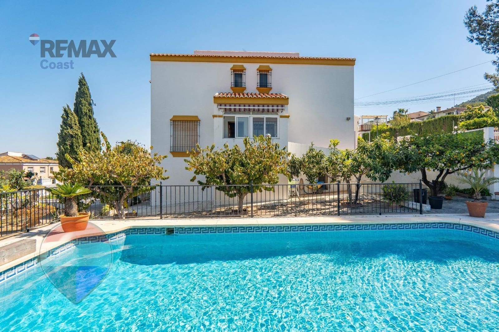 5 slaapkamer Villa te koop in Alhaurin de la Torre met zwembad - € 990.000 (Ref: 9763677)