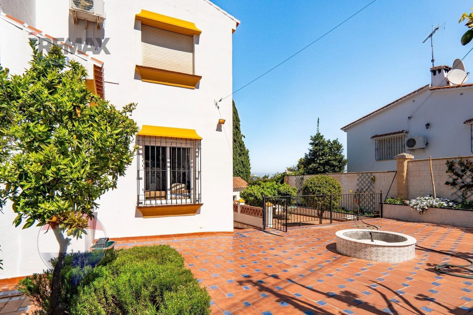 5 slaapkamer Villa te koop in Alhaurin de la Torre met zwembad - € 990.000 (Ref: 9763677)