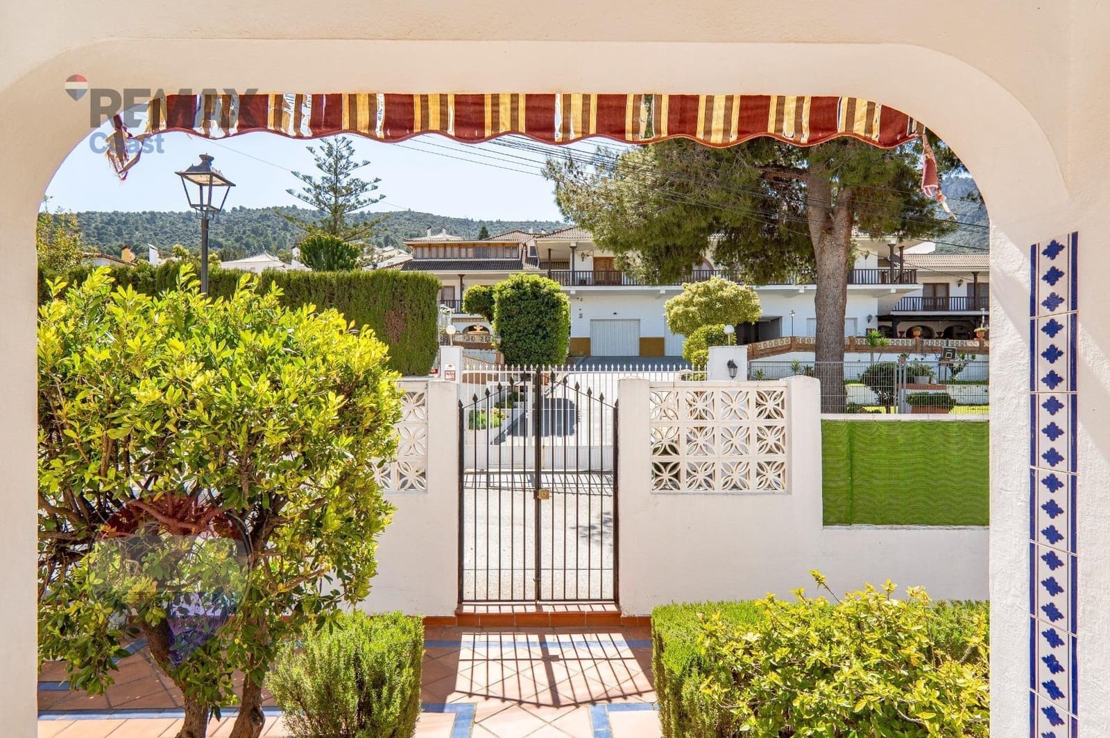 5 slaapkamer Villa te koop in Alhaurin de la Torre met zwembad - € 990.000 (Ref: 9763677)