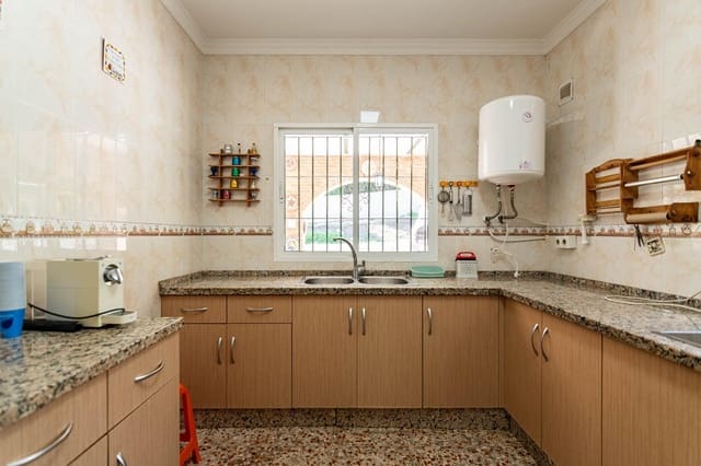 3 bedroom Finca/Country House for sale in Cártama with pool - € 180,000 (Ref: 9770768)