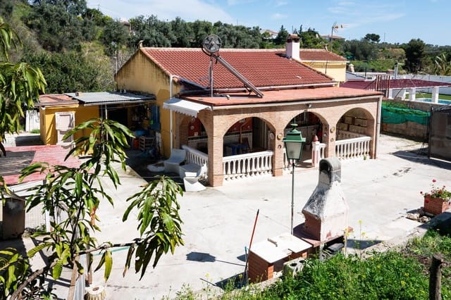 3 bedroom Finca/Country House for sale in Cártama with pool - € 180,000 (Ref: 9770768)