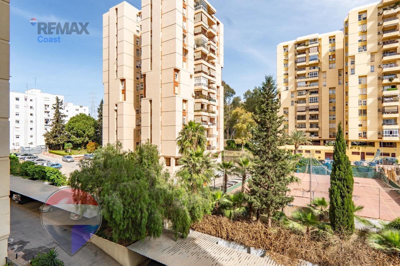 4 soveværelse Lejlighed til salg i Puerto de la Torre med swimmingpool - € 350.000 (Ref: 9794815)