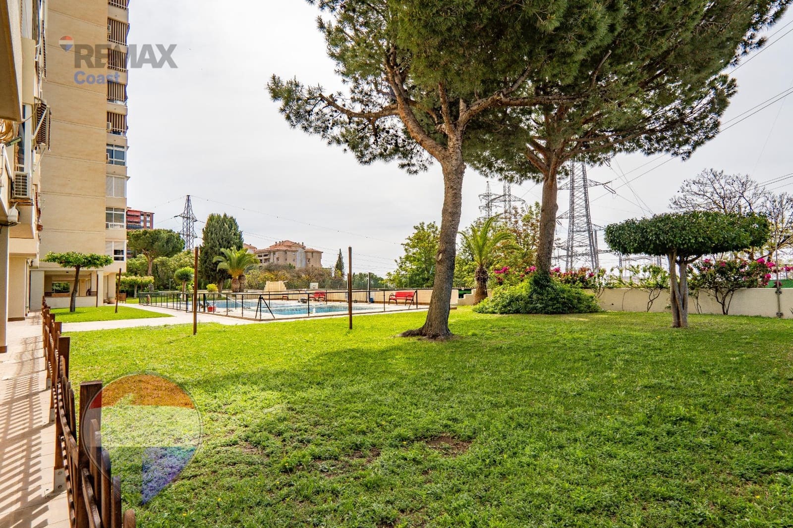 4 soveværelse Lejlighed til salg i Puerto de la Torre med swimmingpool - € 350.000 (Ref: 9794815)