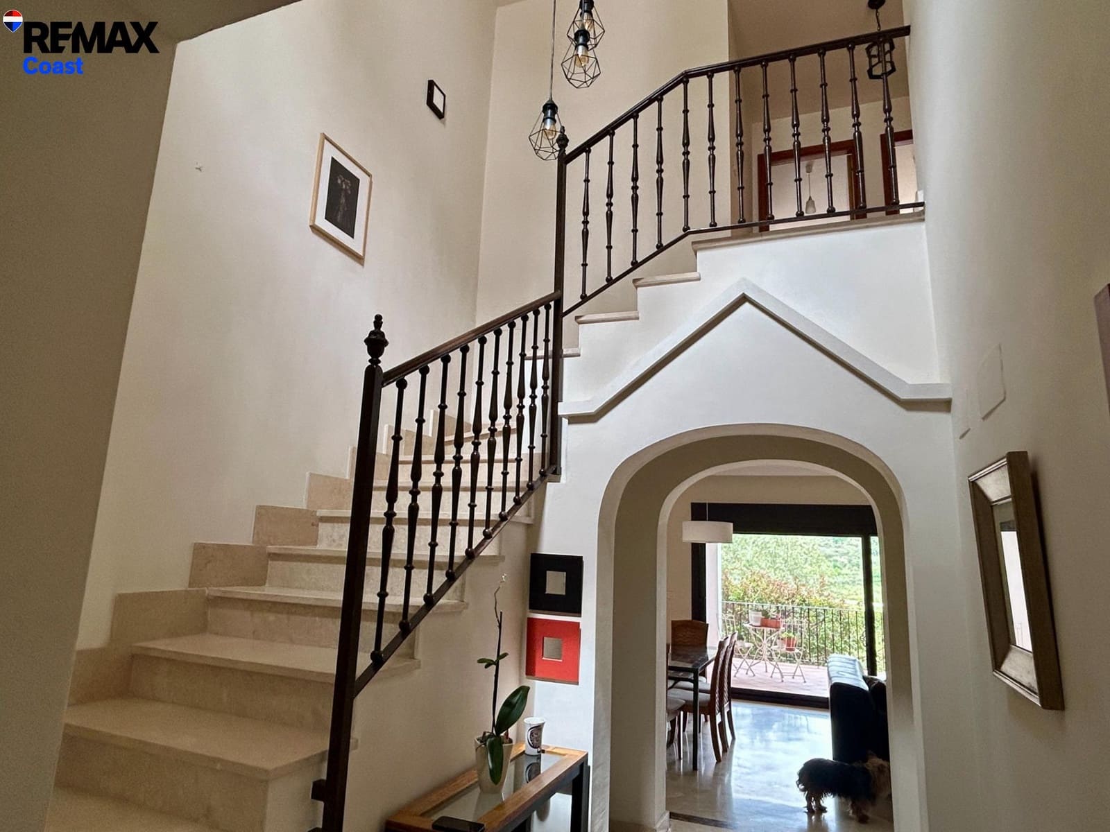 Adosado de 3 habitaciones en Estepona en alquiler con piscina garaje - 1.800 € (Ref: 9808123)