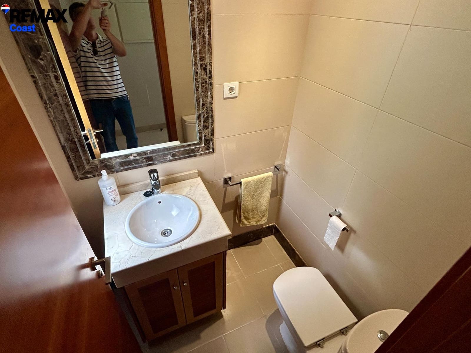 Adosado de 3 habitaciones en Estepona en alquiler con piscina garaje - 1.800 € (Ref: 9808123)