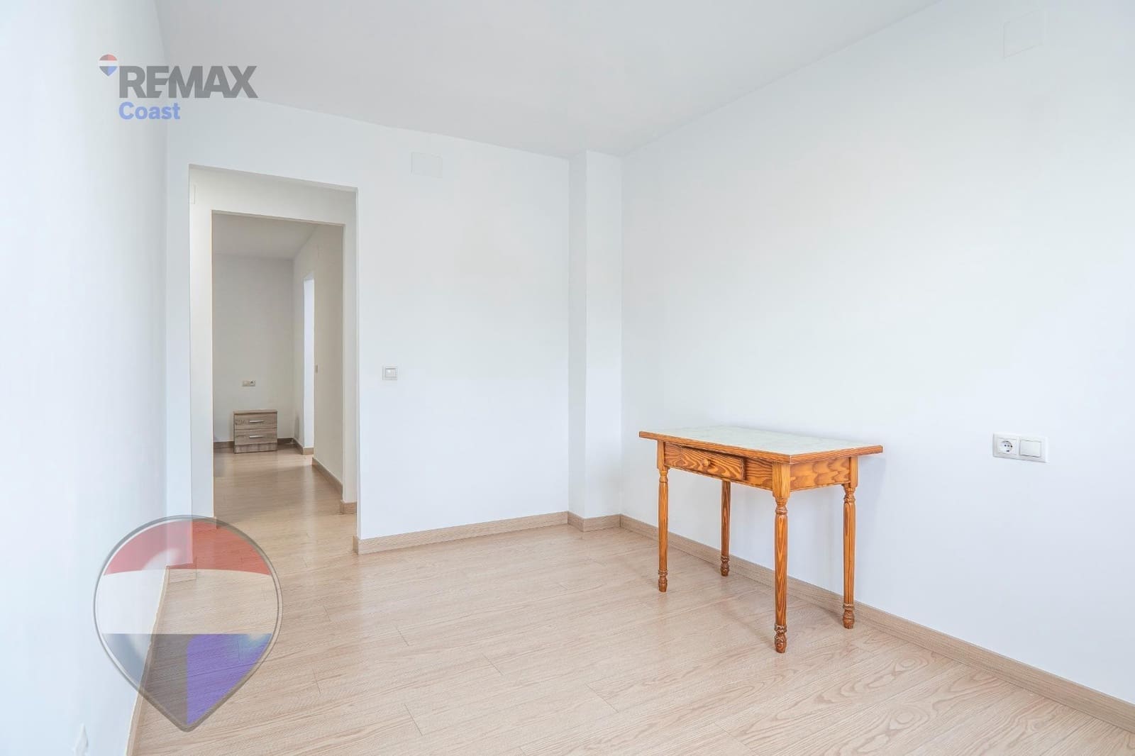 2 slaapkamer Flat te koop in Malaga stad met zwembad - € 240.000 (Ref: 9812268)